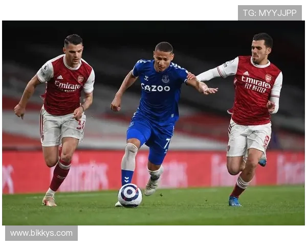 哈曼称利物浦可积极追求布兰斯维特并相信埃弗顿球迷会理解此举吗