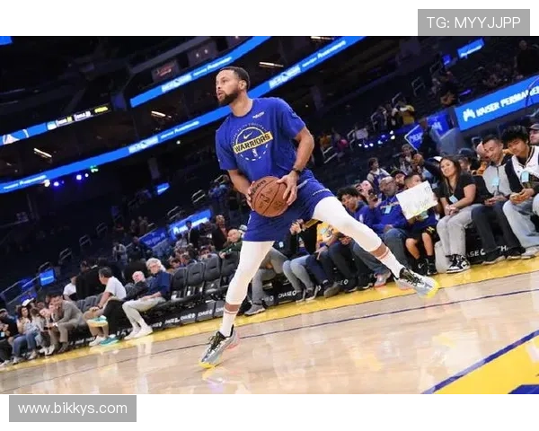 勇士力克灰熊2人满分4人表现及格3人低迷展现胜利关键