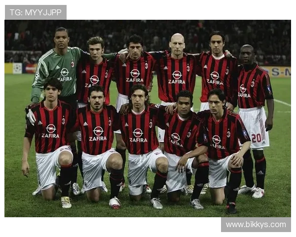 西多夫迎49岁生日 三队夺欧冠成就历史唯一传奇