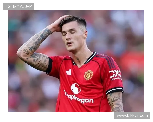 镜报曝曼联青训新星奥耶德勒波兰闪耀转会红魔可获分成收益条款受关注